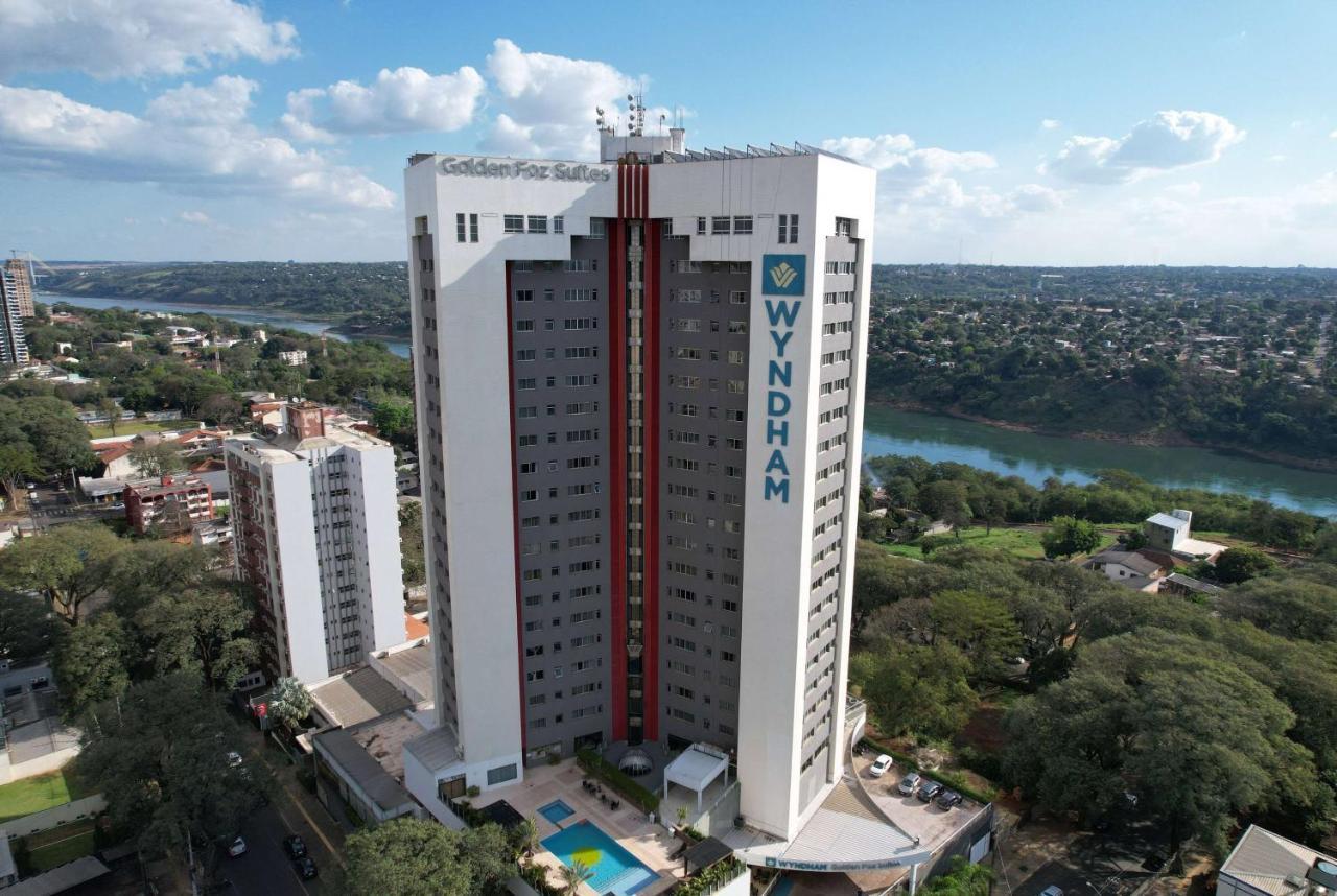 Wyndham Golden Foz Suites Фос ду Игуасу Екстериор снимка