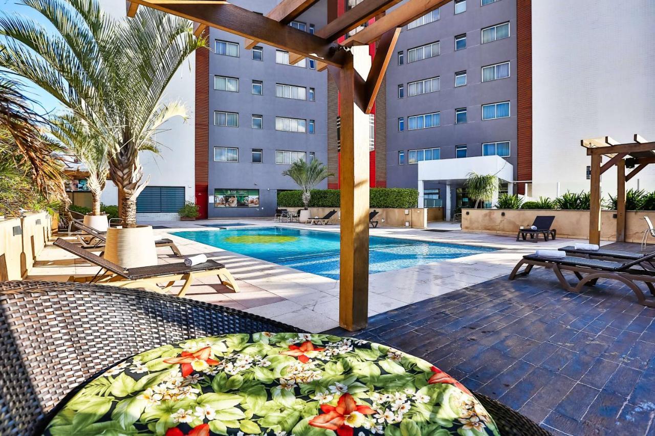 Wyndham Golden Foz Suites Фос ду Игуасу Екстериор снимка